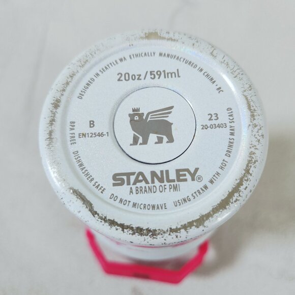 Hello Kitty Stanley IceFlow Stainless Steel Flip Straw Tumbler with Handle 20 oz - Picture 3 of 10